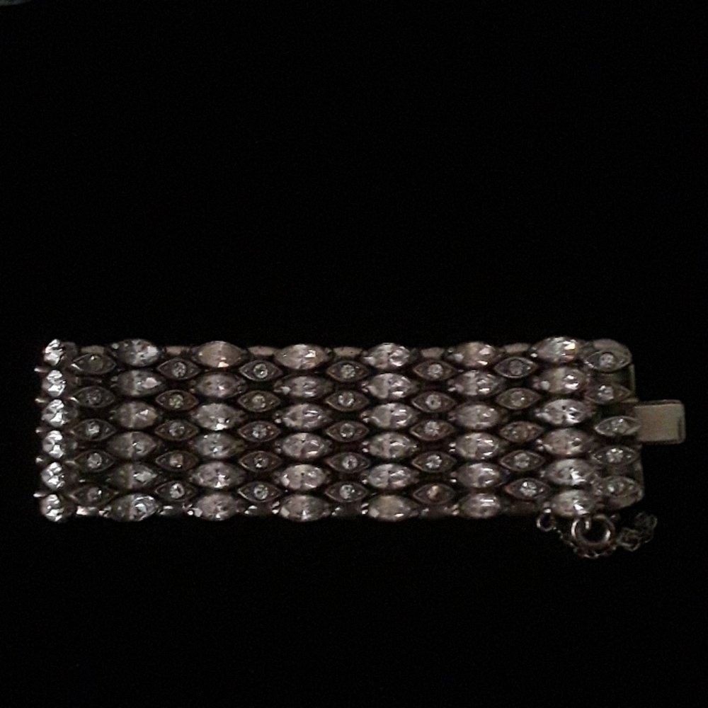 VINTAGE: Silver and Clear Rhinestone Bracelet